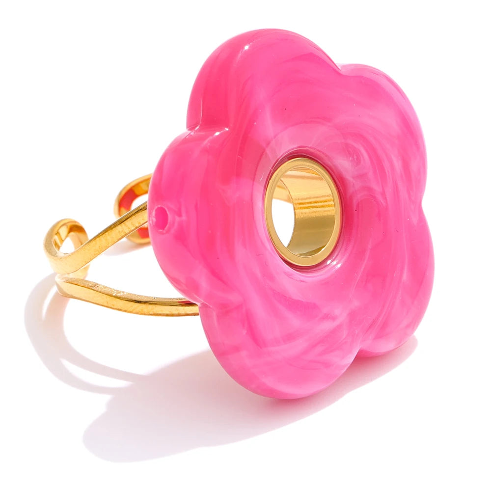 Flowy Ring