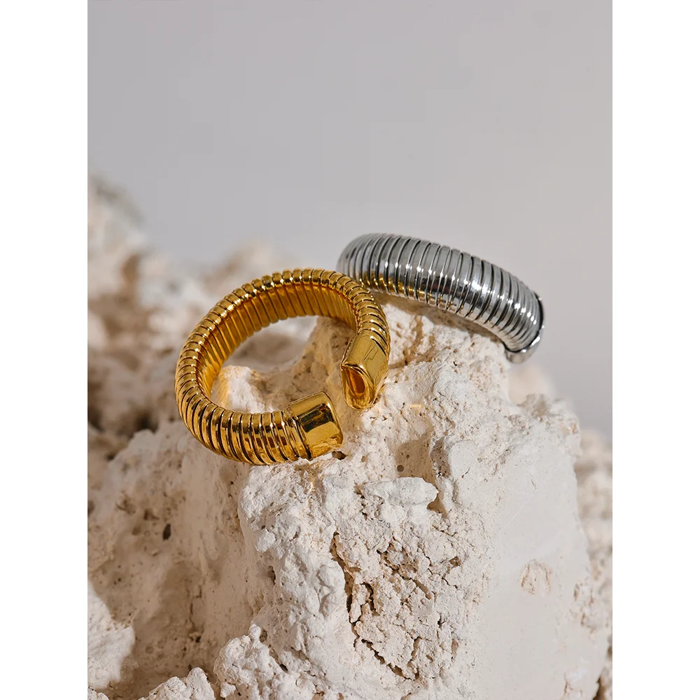 Lush Ring