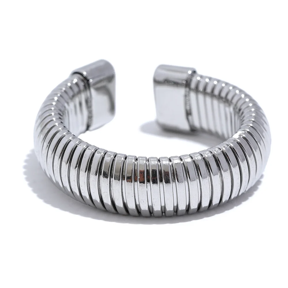 Lush Ring