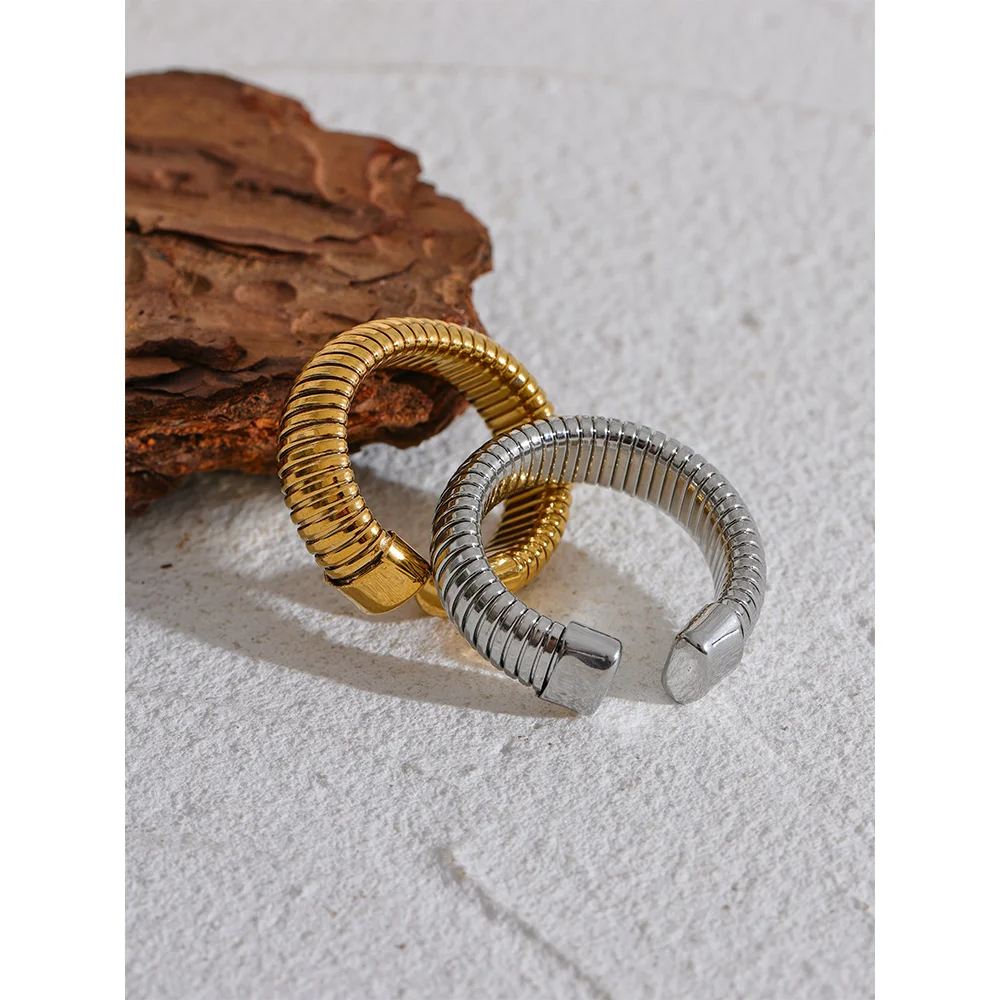 Lush Ring